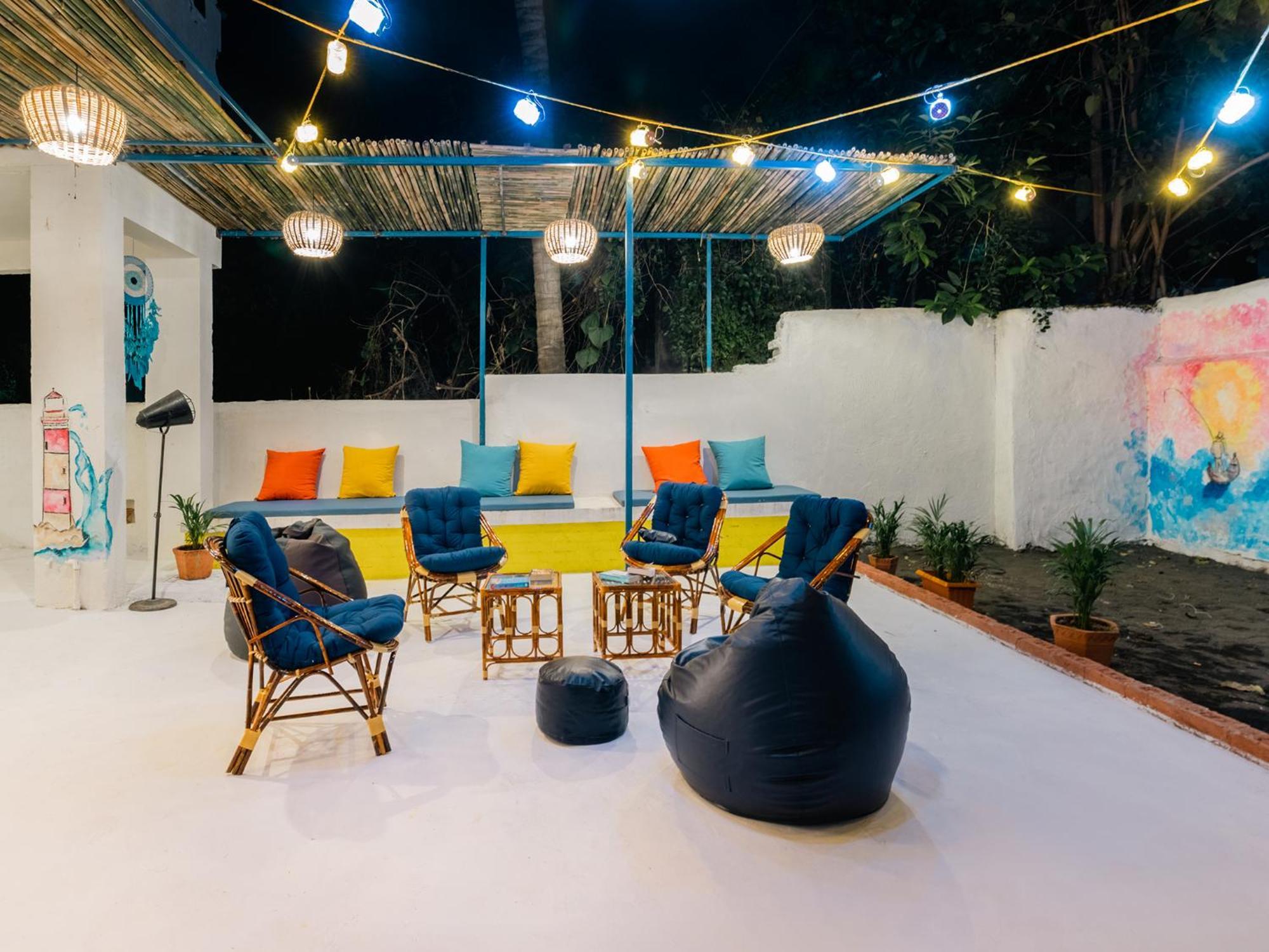Moustache Daman Hostel Exterior photo